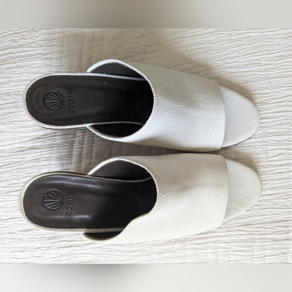 COCLICO Size 40 Sandals - Picture 5 of 9